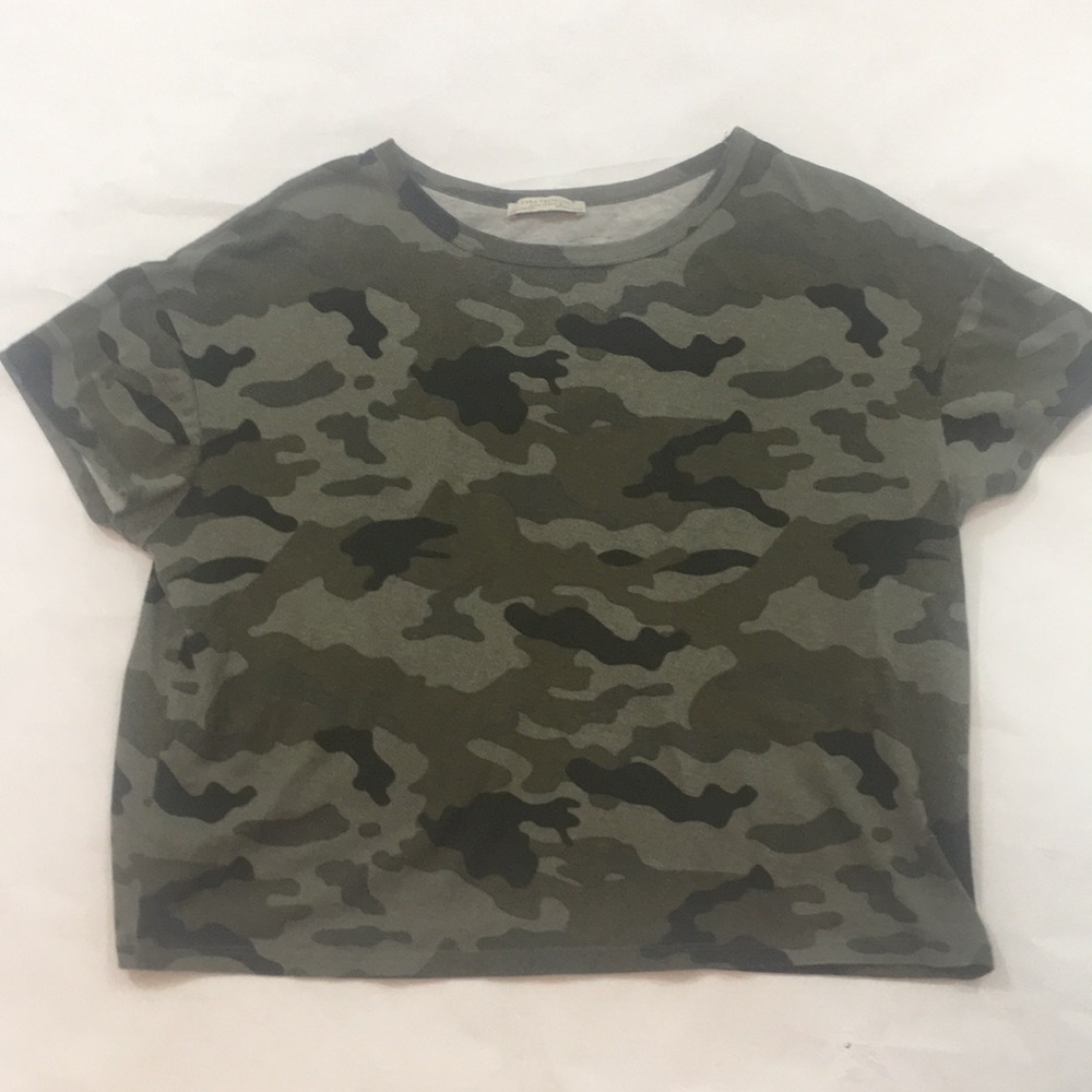 NWOT Zara Trafaluc Green Camo Tee, size S,